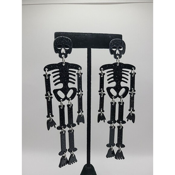 Vintage Earrings Pierced Stud Post Skeleton Articulated Halloween Jewelry - Picture 2 of 10